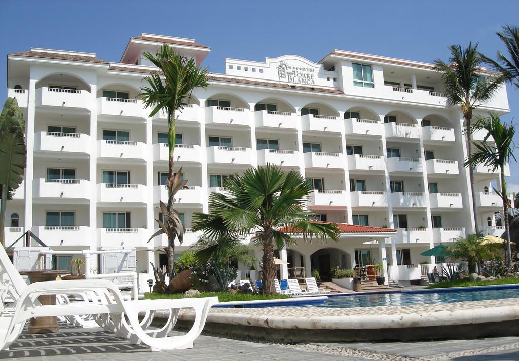 Torreblanca Suites Rincon de Guayabitos Esterno foto