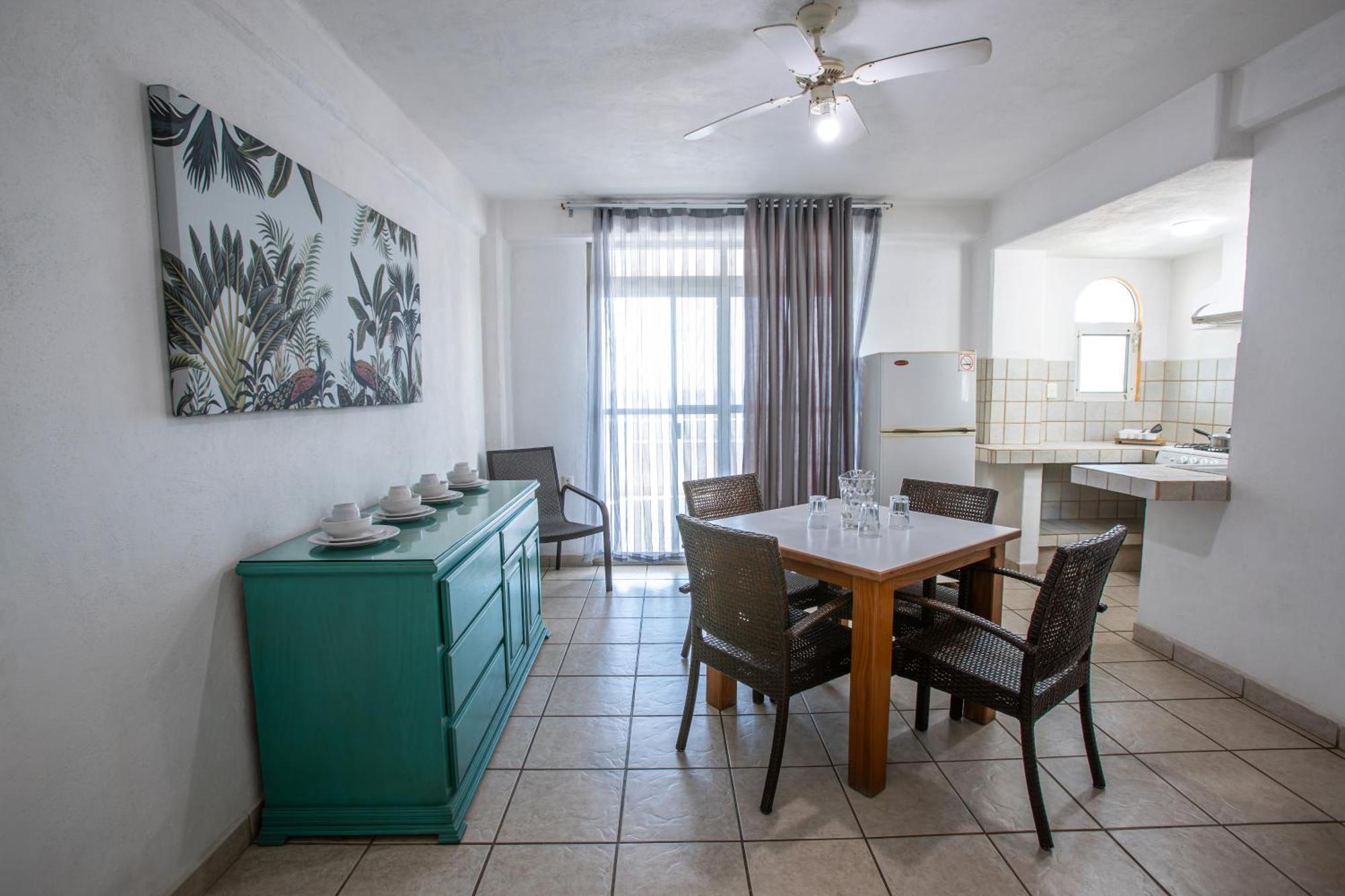 Torreblanca Suites Rincon de Guayabitos Esterno foto