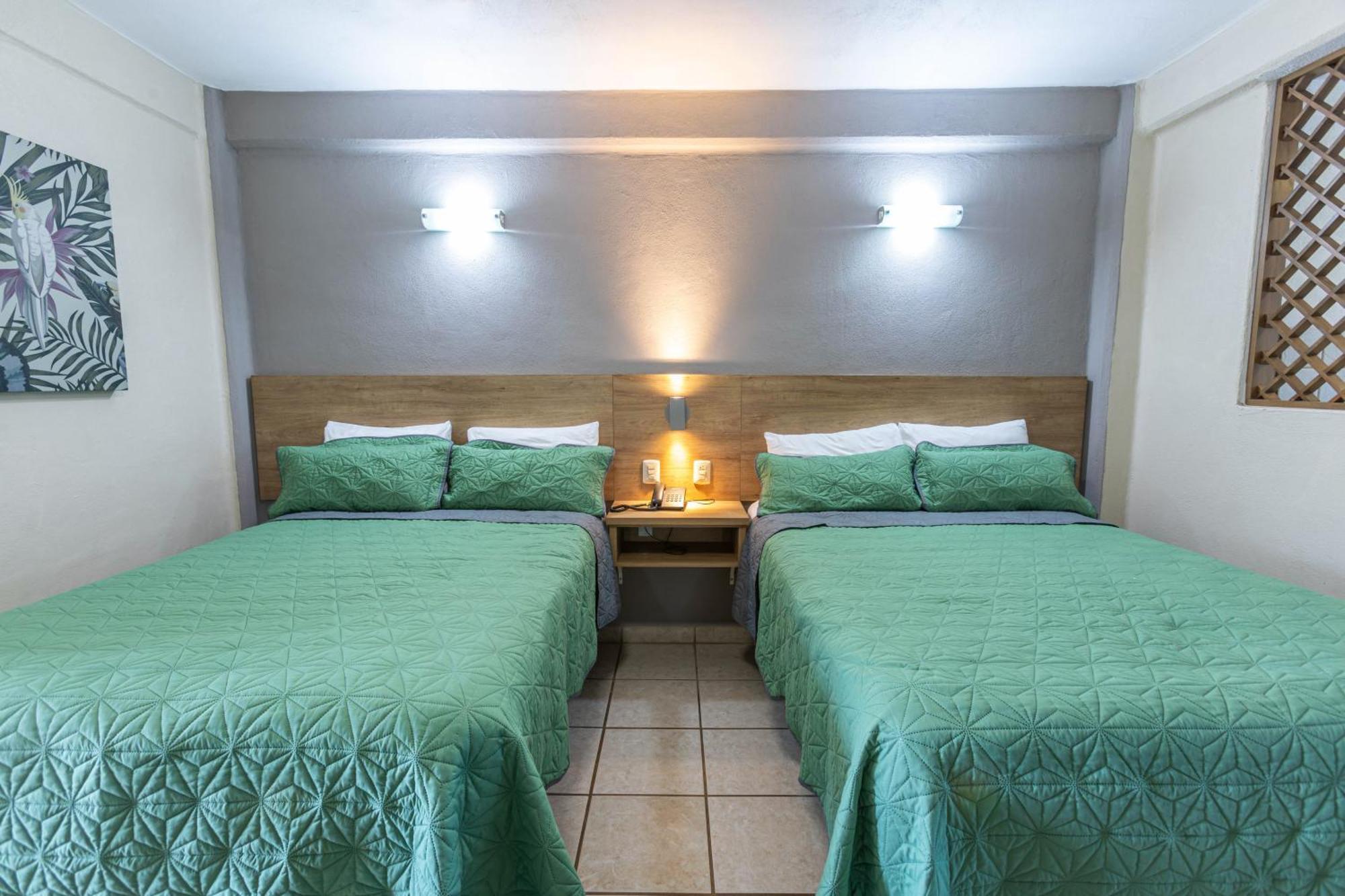 Torreblanca Suites Rincon de Guayabitos Esterno foto