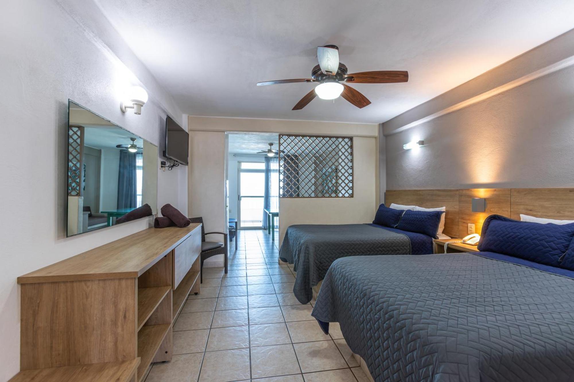 Torreblanca Suites Rincon de Guayabitos Esterno foto