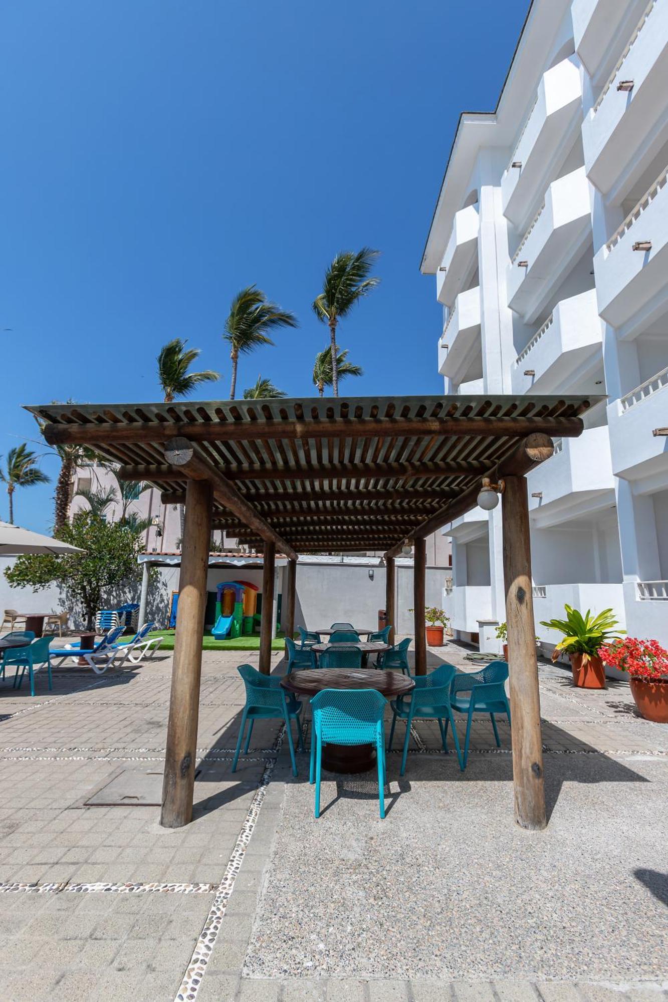 Torreblanca Suites Rincon de Guayabitos Esterno foto